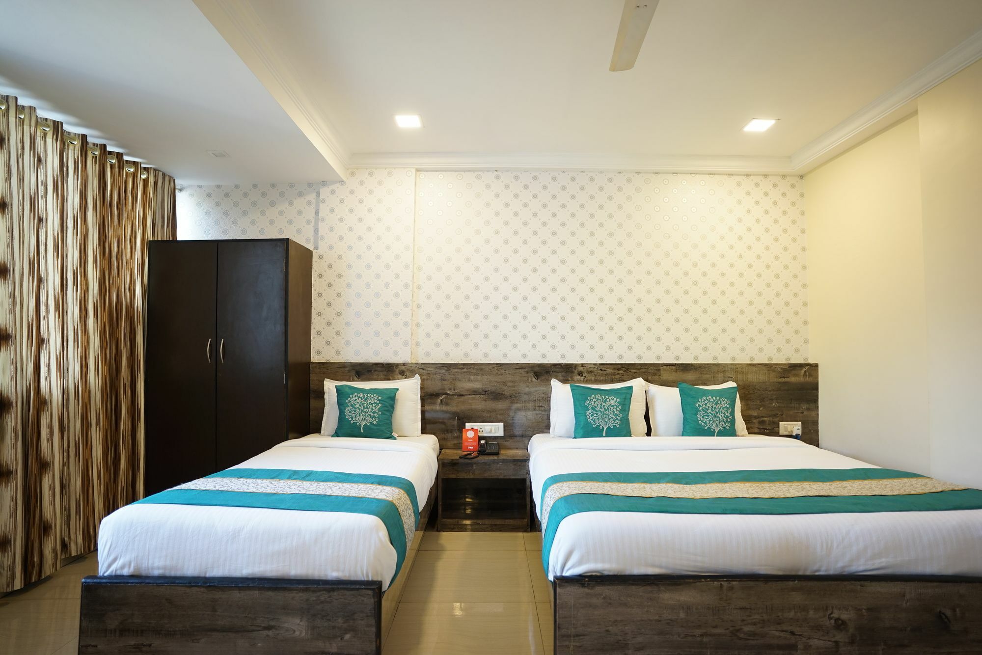 מומביי Hotel O Rana Residency Near Western Express Highway Metro Station מראה חיצוני תמונה